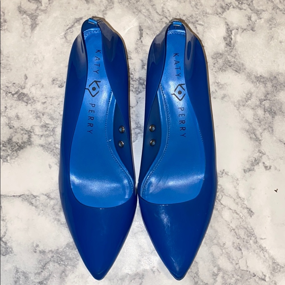 Katy Perry Blue Polyurethane Kitten Heels